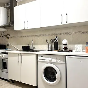 https://casa-de-baixo-lisbon.hotels-lisbon-portugal.com