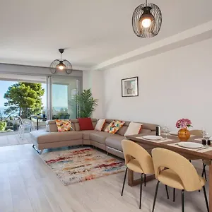 Modern New In The Heart Of Pueblo Apartment Mijas